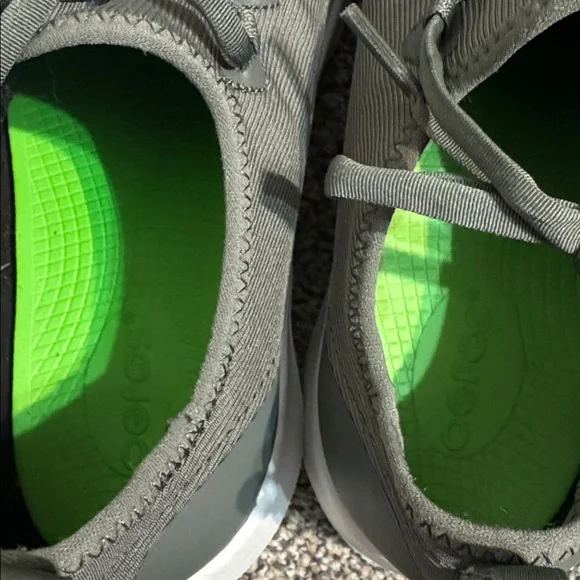 Women’s Oofos Oomg sport LS low shoe - Picture 9 of 12